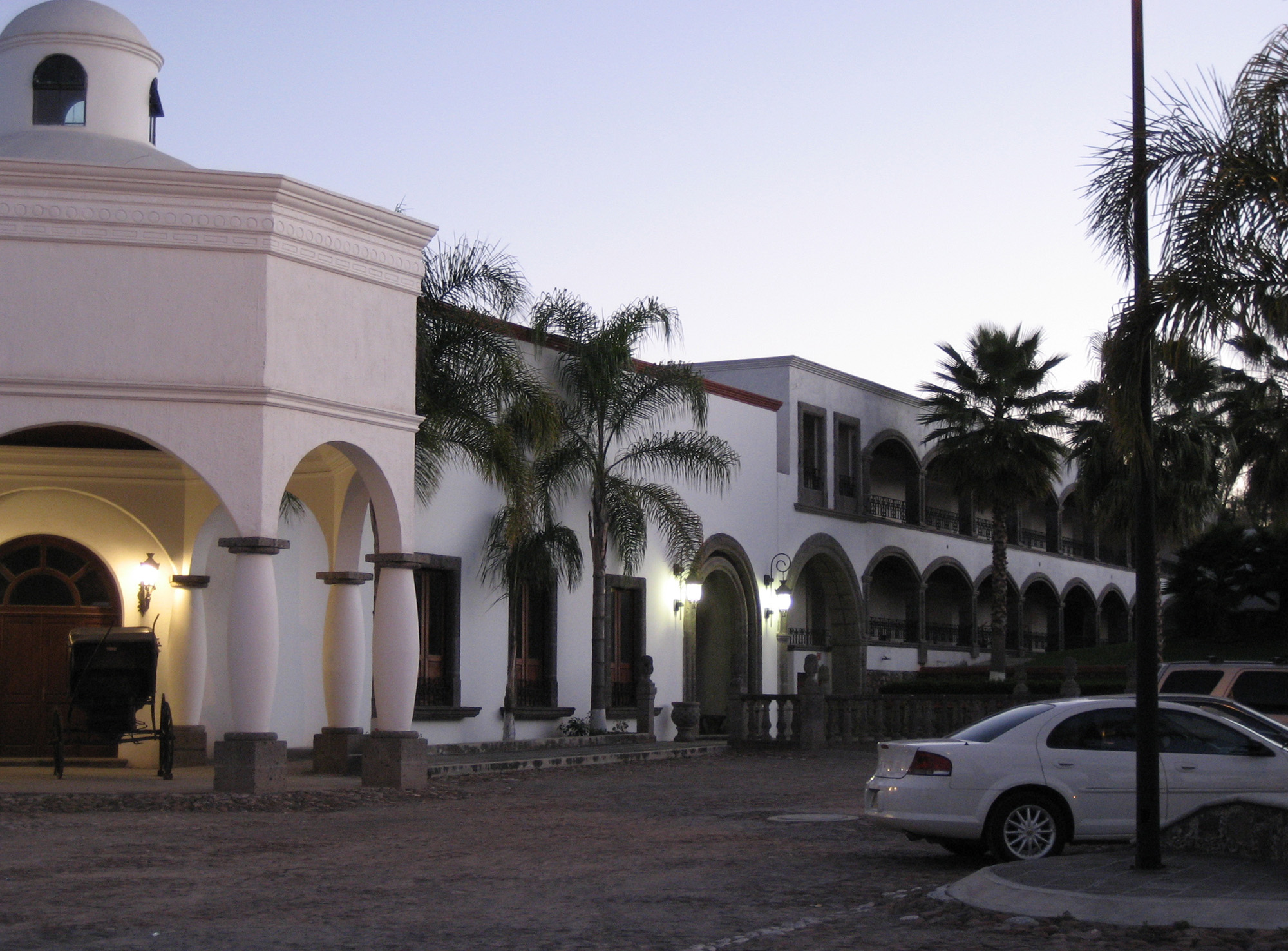 Estacionamiento - Hotel Hacienda La Venta